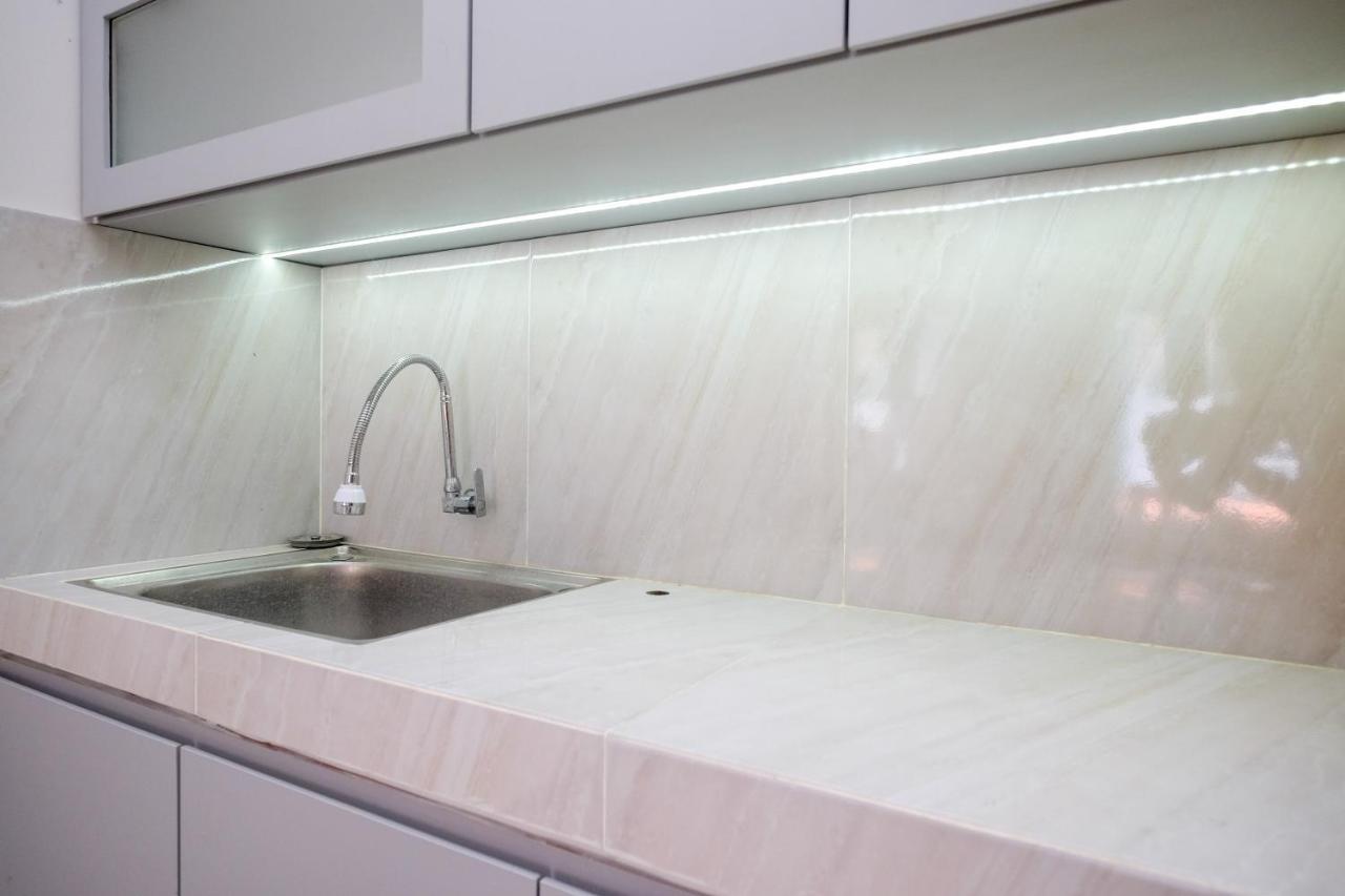 Reddoorz Syariah Near Solo Paragon Mall 2 Bonorejo Экстерьер фото